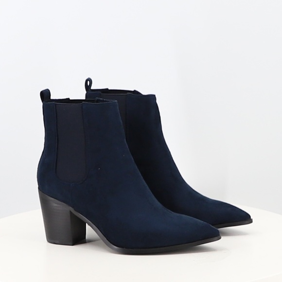 vivorosa Shoes - Women’s Pointed Toe Chelsea Ankle High Heel Block Boot in Navy Faux Suede